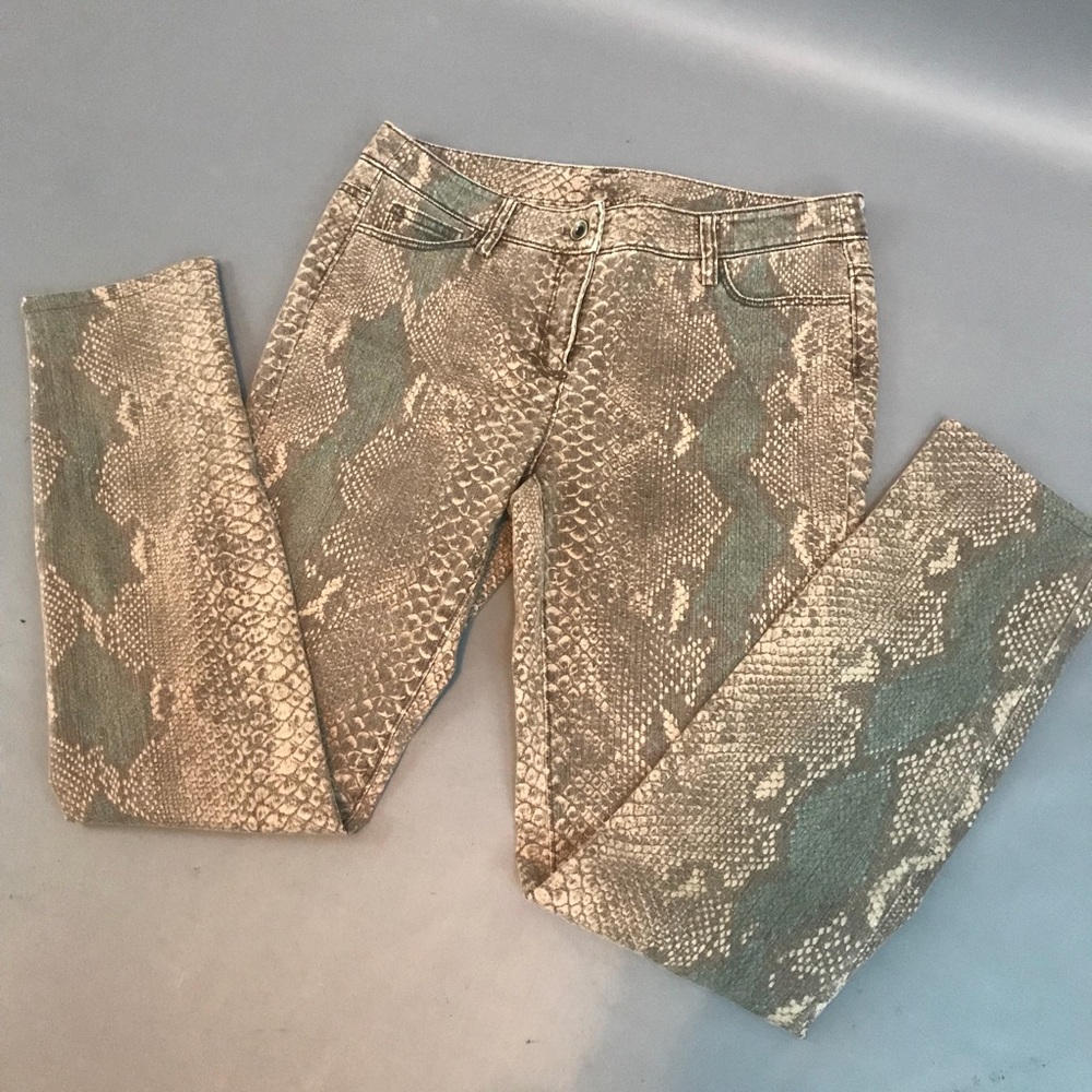 W by Worth Snake Skin Skinny Jeans, size 2